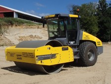 DYNAPAC ATLAS COPCO CA2500D SINGLE DRUM SMOOTH DRUM VIBRATORY ROLLER