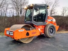 HAMM 3307 8 TON ROLLER ENCLOSED CAB