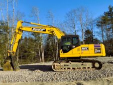 KOMATSU PC200